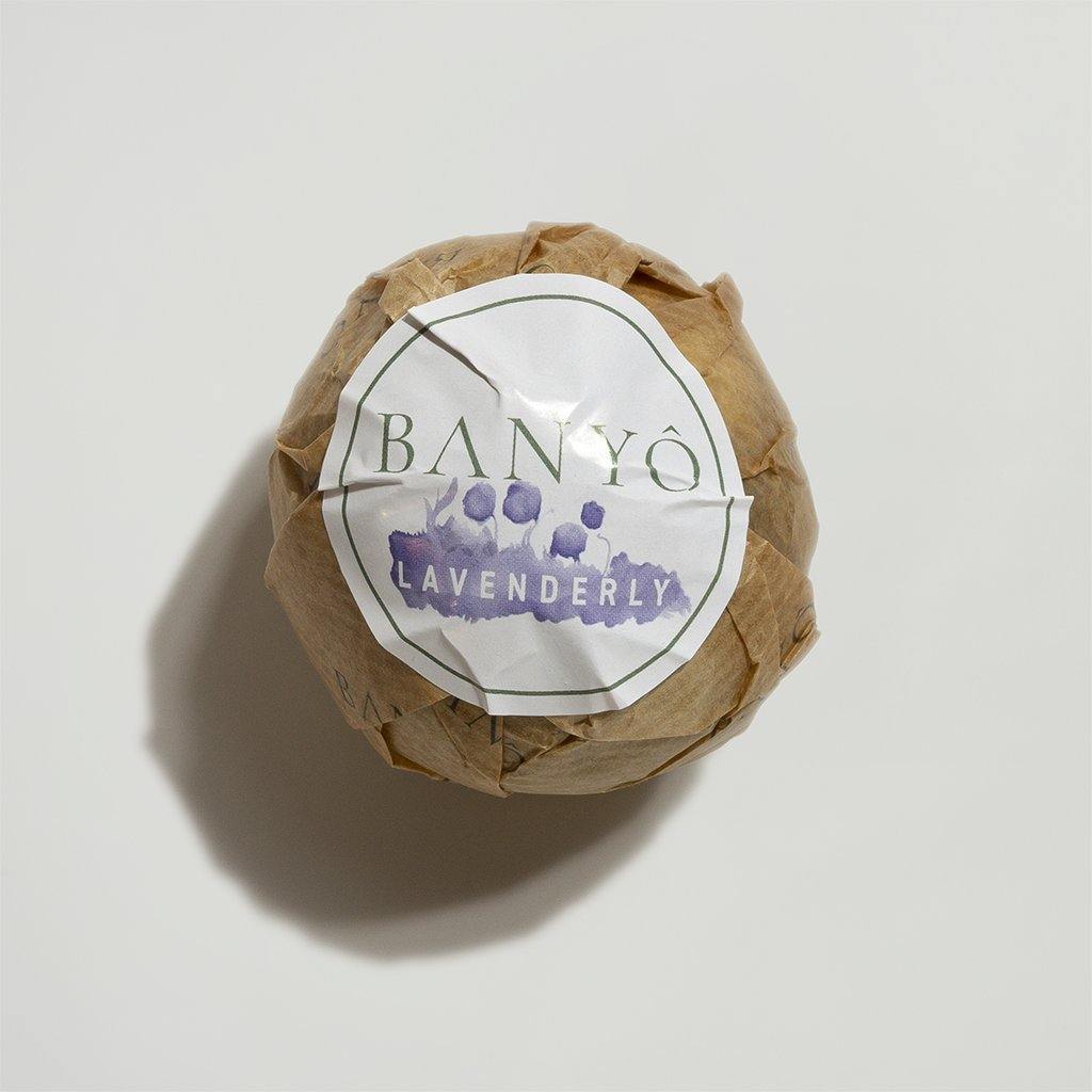 Lavenderly Badekugel - BANYÔ - olivenölseife - naturseife